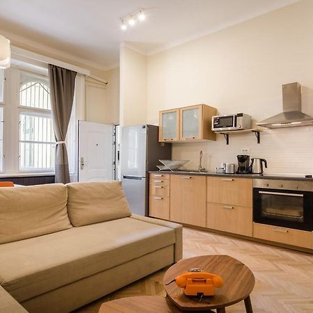 D45 - Boutique Apartments, Best Location By Bqa Budapest Exteriör bild